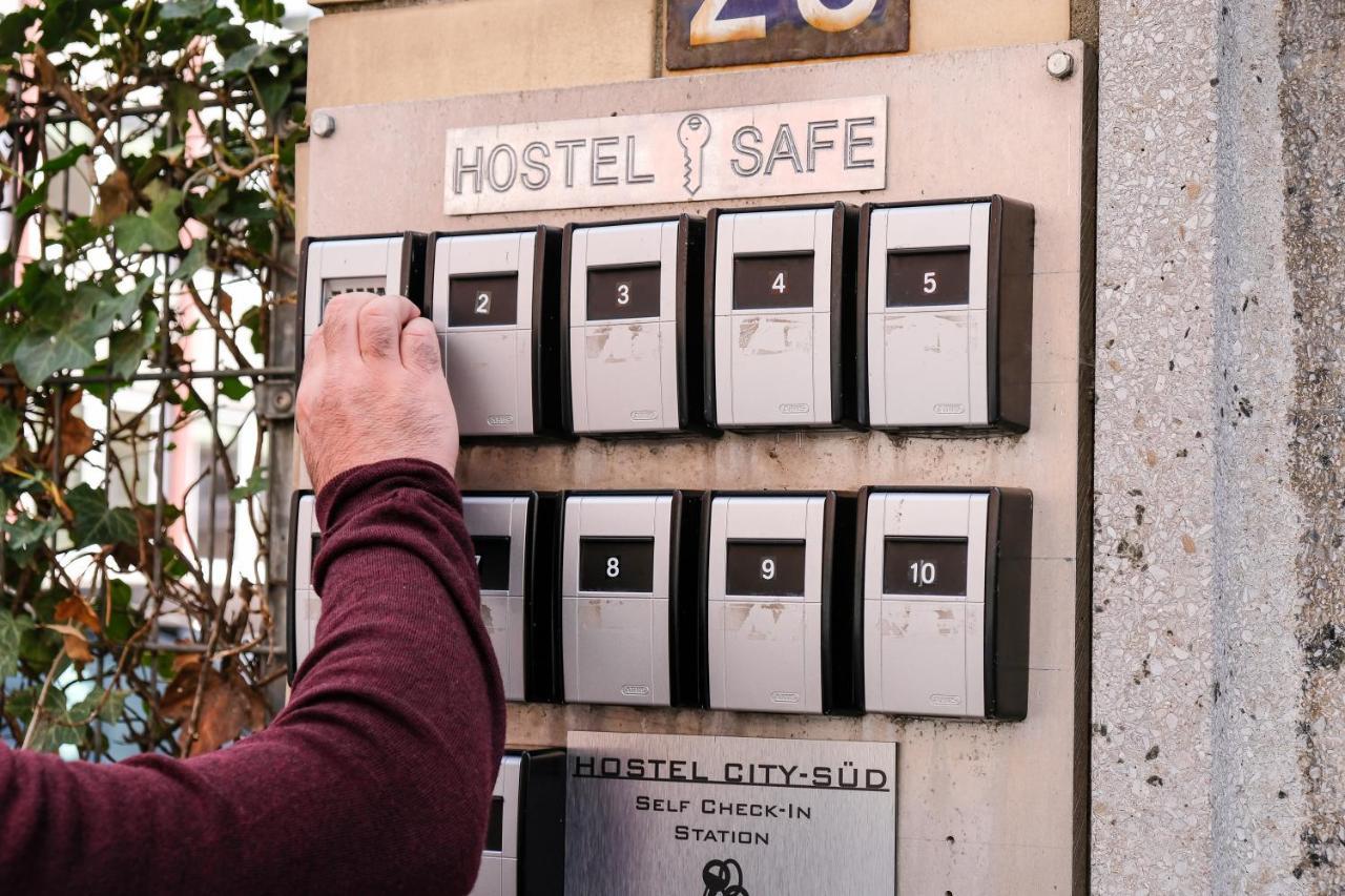 Hostel City Sued Hamburg-Harburg Exteriör bild